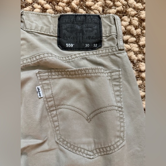 Levi’s Men's Straight Leg Khaki Jeans - Picture 3 of 5
